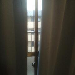 0円電気鍋&まな板カーテンの画像