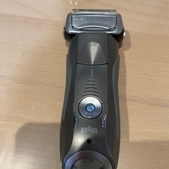 Braun 髭剃り　ブラウン