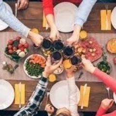 飲み食べ遊びゲーム友達