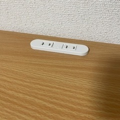 テーブル　コンセント付きの画像