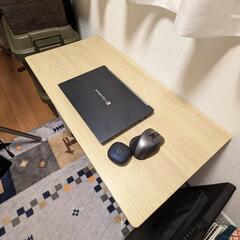 折りたたみデスク＆チェアセットの画像