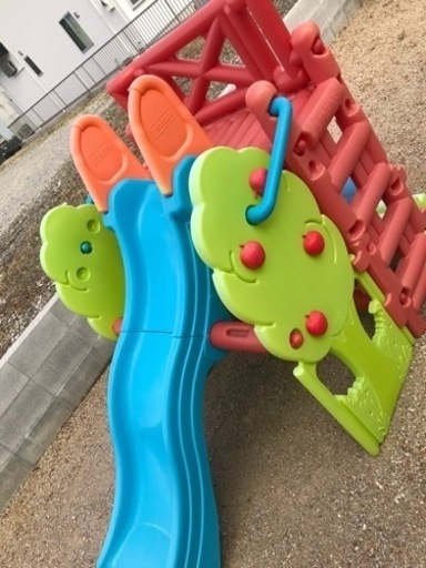 引き取り限定　屋外　すべり台　現状渡し