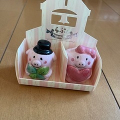 塩コショウ入れ