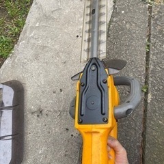 RYOBI リョービ ヘッジトリマ 低騒音・低振動・軽量　高級刃 刈込幅360mm　HT-3510 の画像