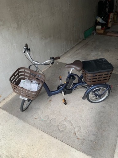 【四日市市内は無料でお届け】電車アシスト自転車　三輪車