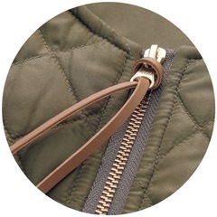 原価¥8990あたたか蓄熱中わたの軽いキルトロングコートカーキMの画像
