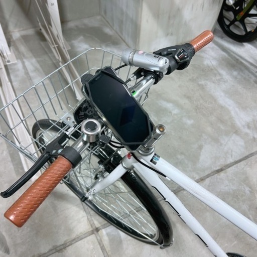 クロスバイク（スマホホルダー付）自転車　マウンテンバイク
