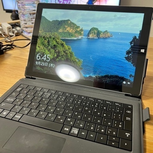 Microsoft Surface Pro 3 メモリ4GB SSD64GB Core i3
