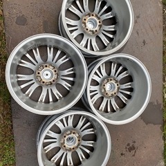 最終値下げ！！レオニスホイール17インチ