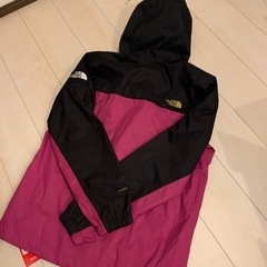 新品未使用　ノースフェイス　ジャケットの画像
