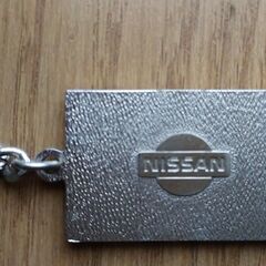 DATSUN　旧車キーホルダーの画像