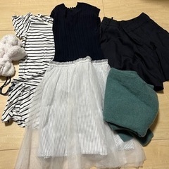 女性もの衣類、ワンピースなど