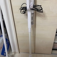 白 コードあり掃除機