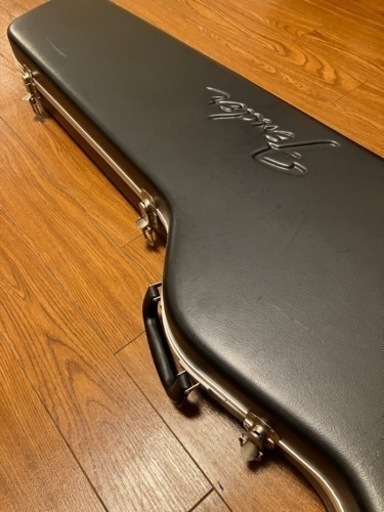 フェンダーUSA ジャズベース　ハードケース　中古