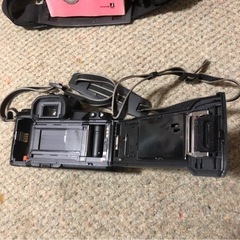 フィルムカメラ　CANON  EOS KISS 3月29日迄のお取引き可能な方宜しくお願いします。の画像