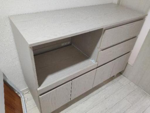 LOWYAの人気レンジ台！組み立て済