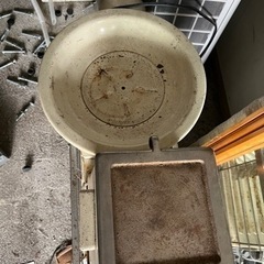 昭和レトロ　石炭ストーブの画像