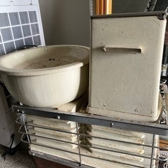 昭和レトロ　石炭ストーブの画像