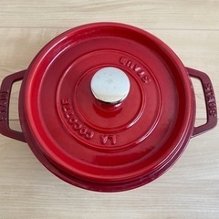 決まりました】【美品/箱付】ストウブ ラウンド 鍋 18cm チェリー staub
