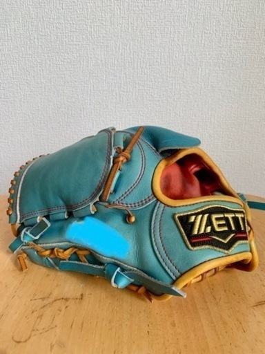 野球　グローブ　左利き軟式用