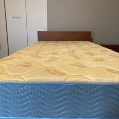 シングルベッド　マットレス付き