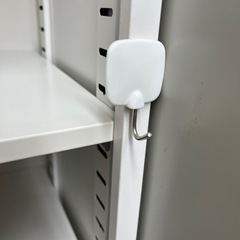 事務ロッカー  棚の画像