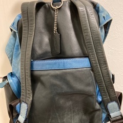 COACH・コーチのリュック、革製の画像