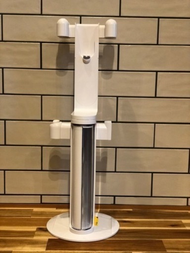 新品、未使用　ダイソンV10 スタンド