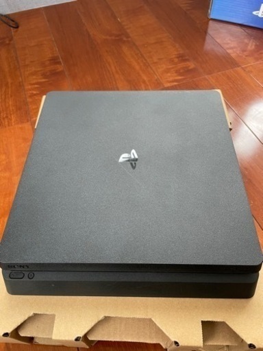 PS4本体中古付属品コントローラー有り　木更津まで取りに来てくれる方お願いします。