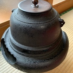 【お値下げ】未使用品　茶道具　茶釜　風炉の画像