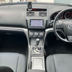 人気のスポーツセダン！！の画像