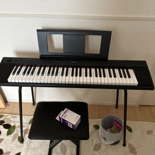 美品　ヤマハ電子キーボード