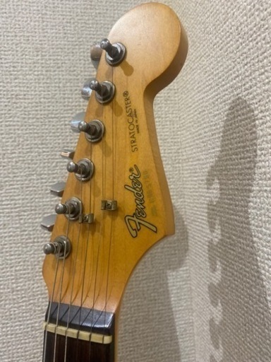 Fender フェンダー　ストラトキャスター　