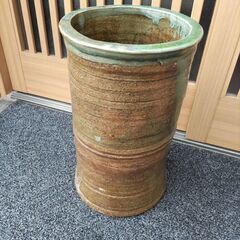 (最終価格) 陶器傘立て(信楽焼)の画像