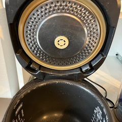 日立　炊飯器　rz-mc10j 5合炊きの画像