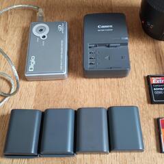 デジタル１眼２台セット　キャノンDX　レンズ付き　無料ですの画像