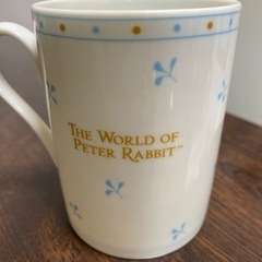 ピーターラビットマグカップの画像