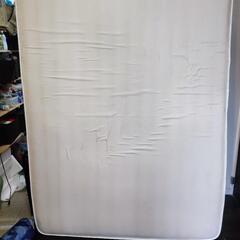 ダブルサイズ マットレスの画像