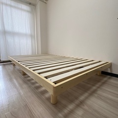 ニトリのセミダブルベットフレーム（新品）の画像