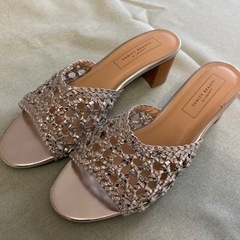 夏サンダル　VANITY BEAUTY（バニティービューティー） バニティービューティー VANITY BEAUTY メッシュミュールサンダル （シルバー）の画像