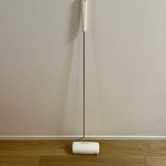 コロコロ　カーペットクリーナー