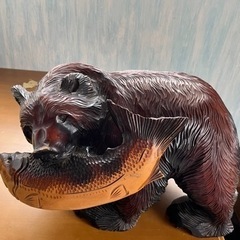 熊の置物の画像