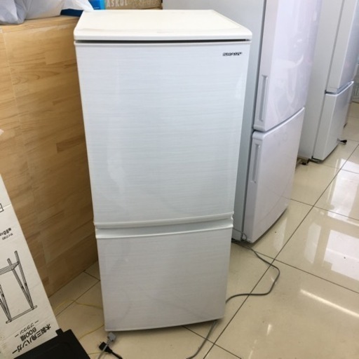 HJ407【中古】SHARP ノンフロン冷凍冷蔵庫 SJ-D14F-W