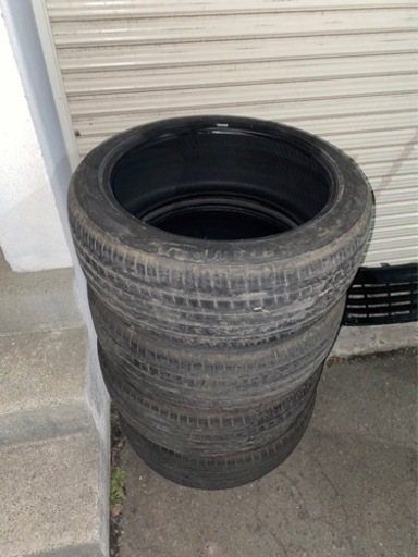 20インチ　タイヤ