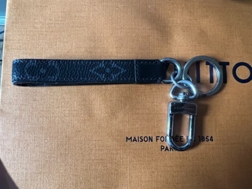 LOUIS VUITTON(ルイ・ヴィトン)のキーリング、ポルトクレ・ドラゴンヌ