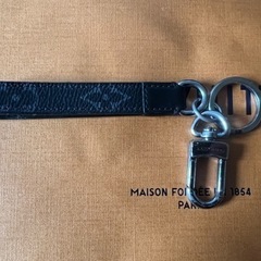 LOUIS VUITTON(ルイ・ヴィトン)のキーリング、ポルトクレ・ドラゴンヌの画像