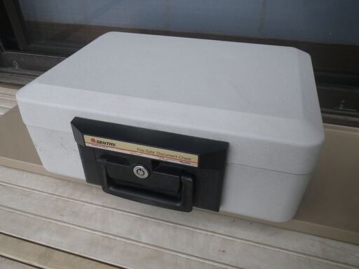 ポータブル耐火保管庫 セントリー 2460 SENTRY セントリー Fire-safe 金庫