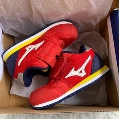 MIZUNO＊13.5センチの画像