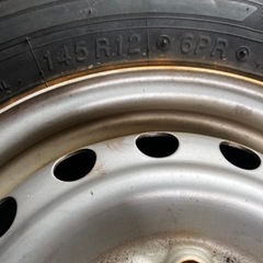 純正タイヤ　軽バン　軽トラにの画像