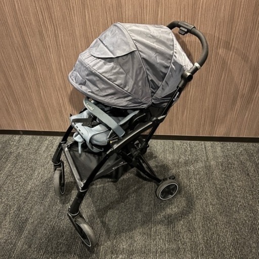  【大阪駅受け渡し】コンビ AttO type-L ブルイッシュグレー（GL）新品価格60,500  操作性が良く、地面から座面が高い